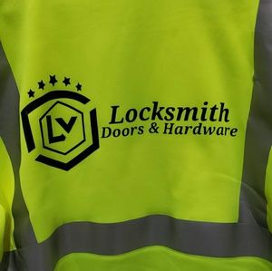 Meet your Posher, Luis